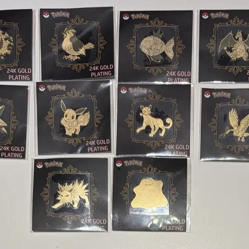 [BUNJANG] Pokemon 24K Gold Plated Badge Set (10 Types) / 포켓몬 24K 금도금 뱃지 10종 일괄 리자몽 이브이