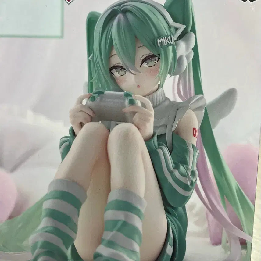 [BUNJANG] Holiday Miku Holiday Memories Figure / 홀리데이 미쿠 피규어 홀리데이 메모리즈 미쿠 피규어