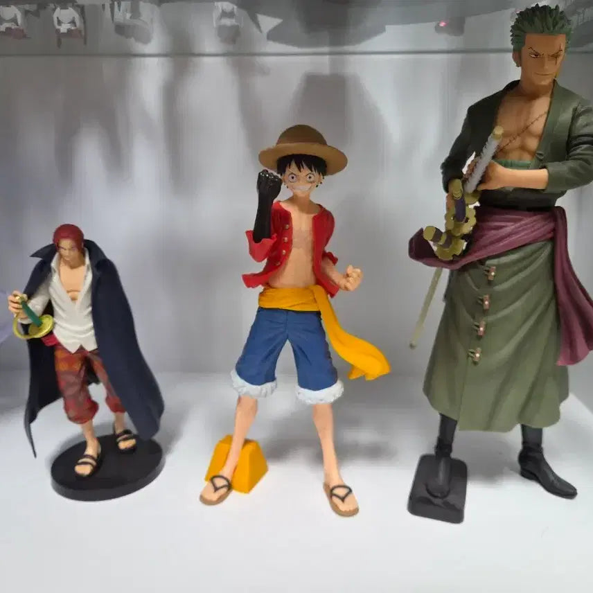 [BUNJANG] One Piece Luffy Zoro Shanks Figure Set (No Box) / 원피스 피규어 루피 조로 샹크스 세트 (박스 없음)
