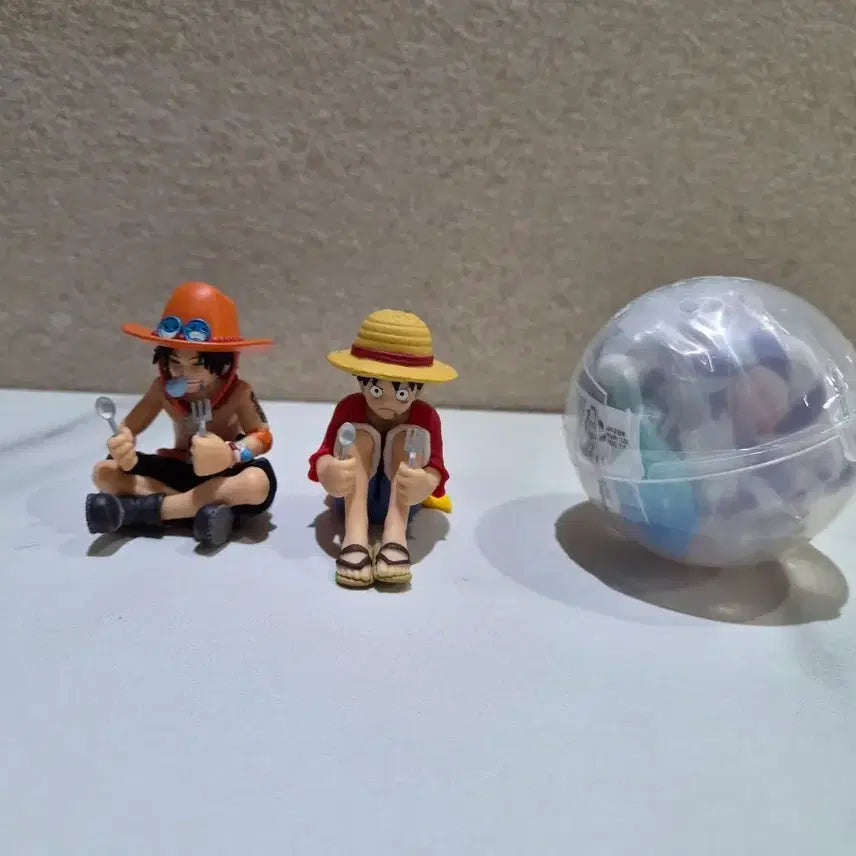 [BUNJANG] One Piece Luffy, Ace, Yamato Capsule Figures (Sealed) / 원피스 루피 에이스 야마토 피규어 캡슐 언제오려나