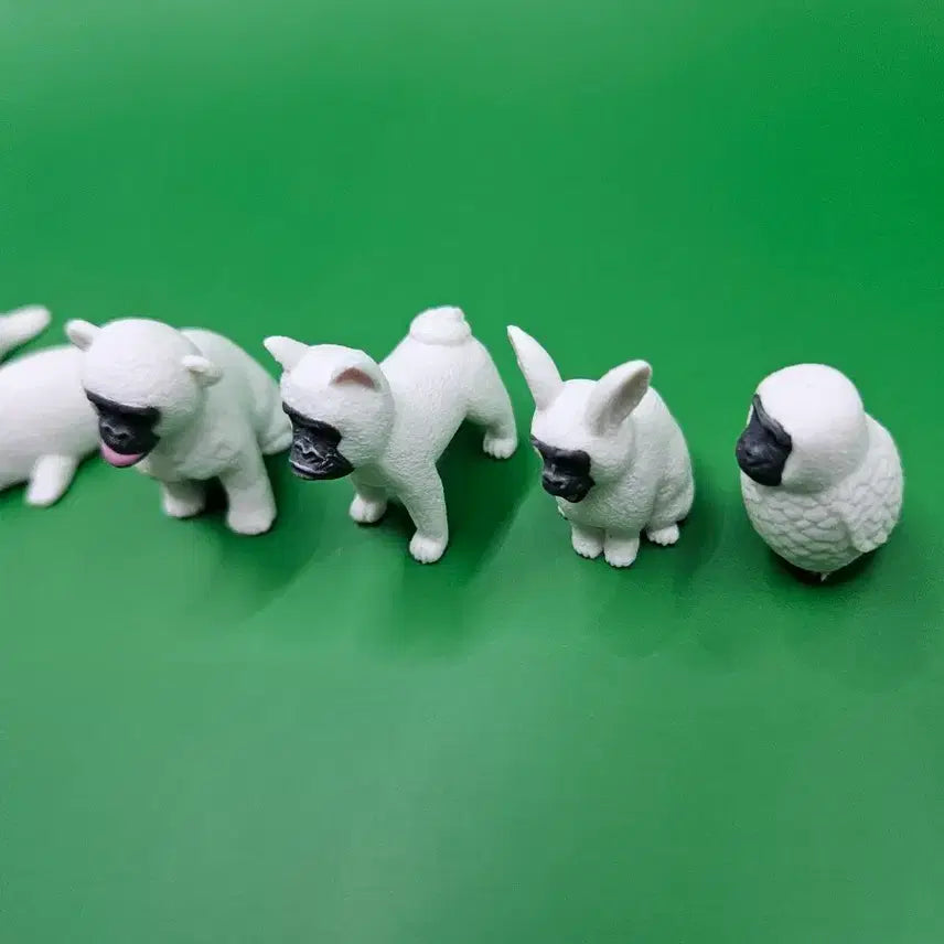[BUNJANG] Animal Figures with Gorilla Faces Set / 고릴라 얼굴을 한 동물들 피규어 세트