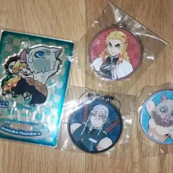 [BUNJANG] Demon Slayer Inosuke Acrylic Standee Set (Includes Tanjiro &amp; Zenitsu) / 귀멸의 칼날 이노스케 아크릴 스탠드 탄지로 젠이츠