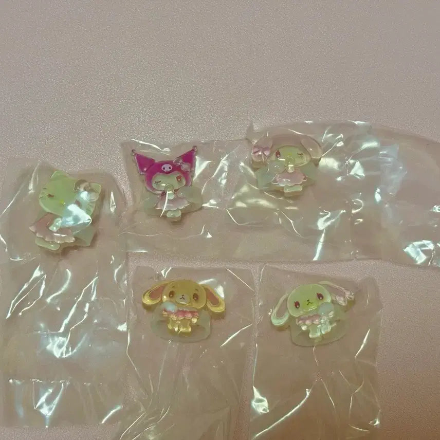 [BUNJANG] Sanrio Jewelry Jelly Deco Band Gacha Full Set / 풀셋)산리오 쥬얼리 젤리 데코밴드 가챠 키티 시로우사 메지루시