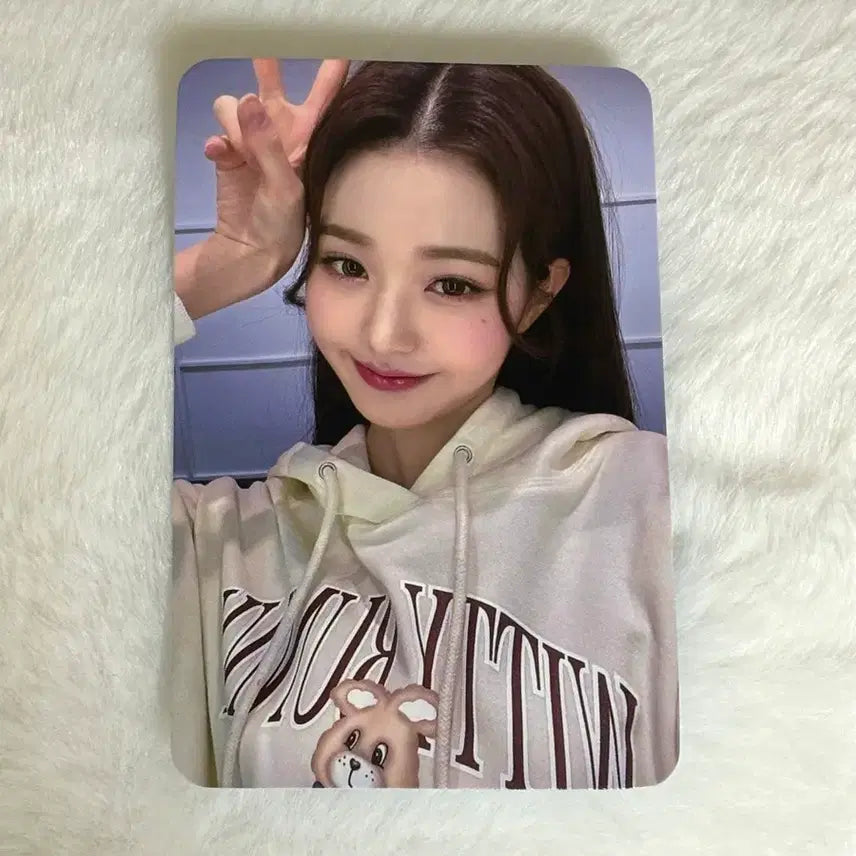 [BUNJANG] Jang Wonyoung Kirsh 2022 Photocard POB / 장원영 키르시 2022 특전 포카