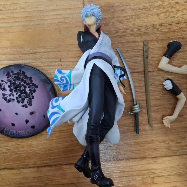 [BUNJANG] GEM Sakata Gintoki Figure / (last sale)은혼 구판 GEM 홍앵 사카타 긴토키 피규어 판매