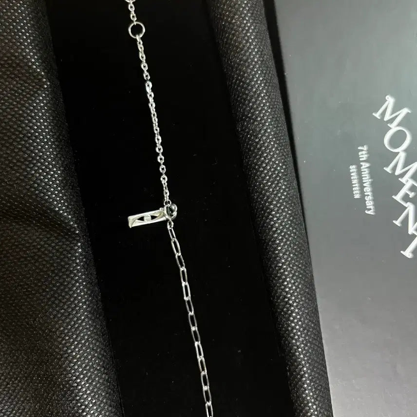 [BUNJANG] SEVENTEEN 7th Anniversary Bracelet (New) / 세븐틴 7주년 팔찌 (새)