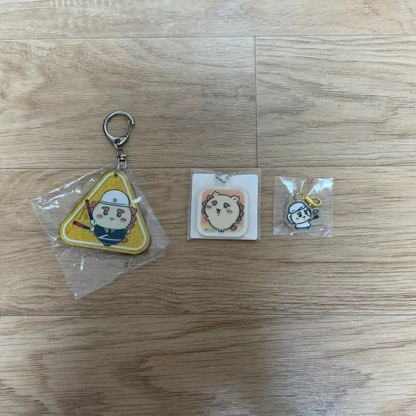 [BUNJANG] Chiikawa Shisa Keychain / 치이카와 시사 키링