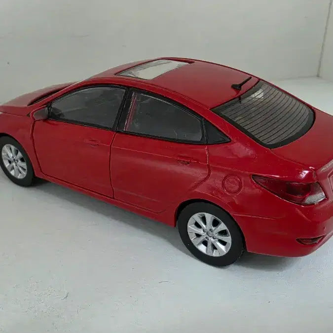[BUNJANG] Hyundai All New Accent 1:38 Scale Red Model Car / 현대 올 뉴 엑센트 1:38 레드
