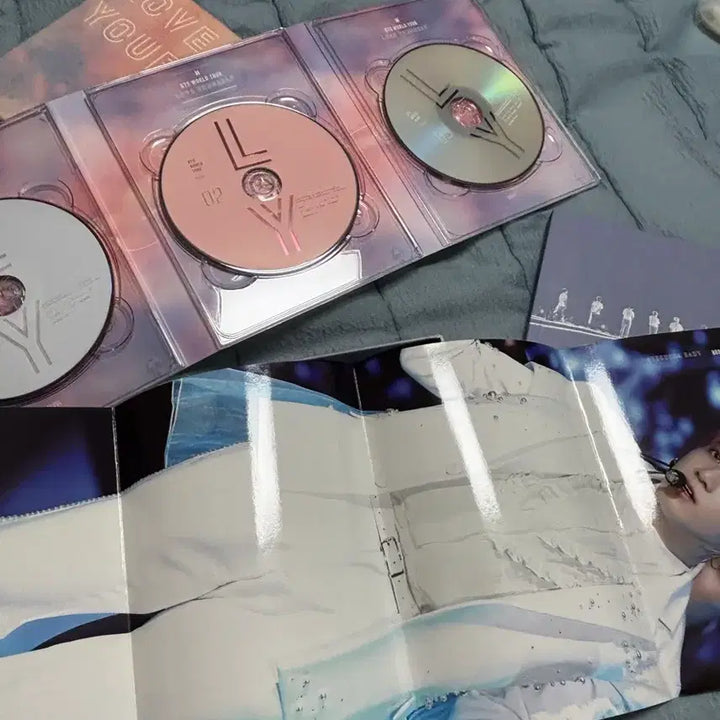 [BUNJANG] BTS Love Yourself Seoul DVD Poster Jungkook / 방탄 럽셀콘 서울 디비디 bts dvd (포카 제외, 포스터 정국)