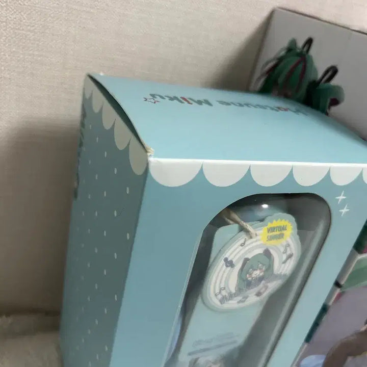 [BUNJANG] Hatsune Miku Figure &amp; Parasol Set / 하츠네미쿠 피규어+양우산