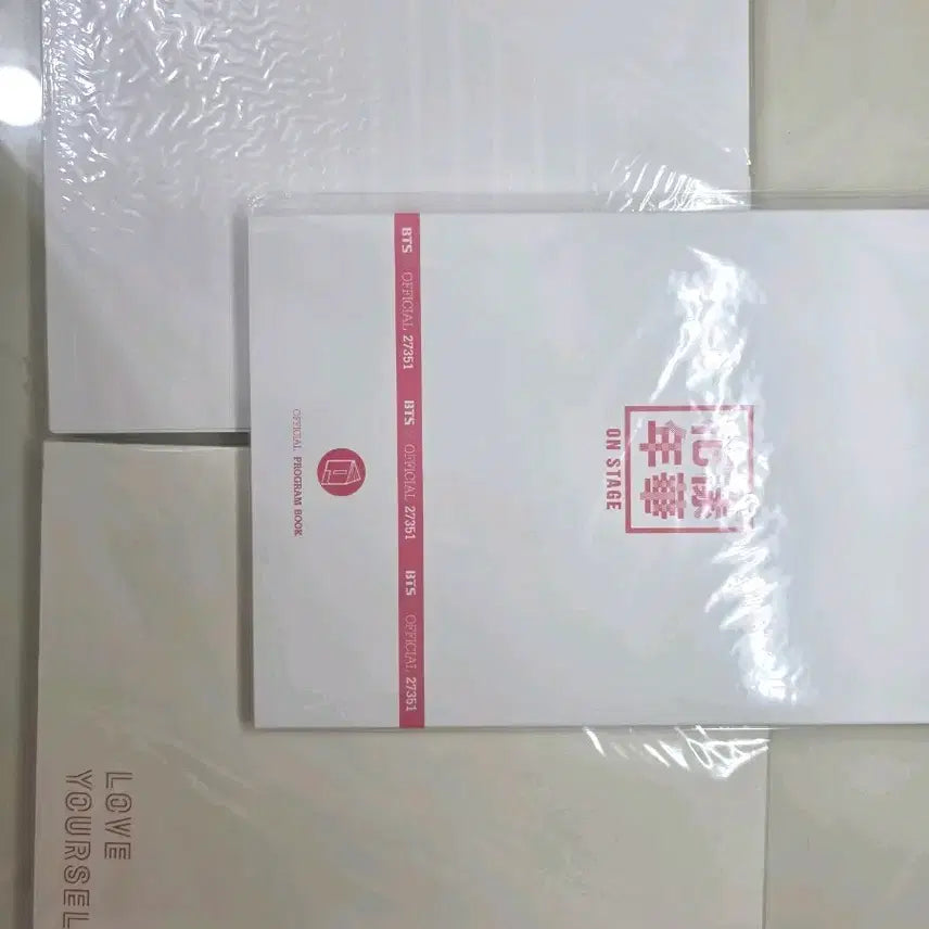 [BUNJANG] BTS WINGS, Love Yourself, HYYH Concert Program Book Bundle Set / 방탄소년단 콘서트 프로그램북 일괄 양도