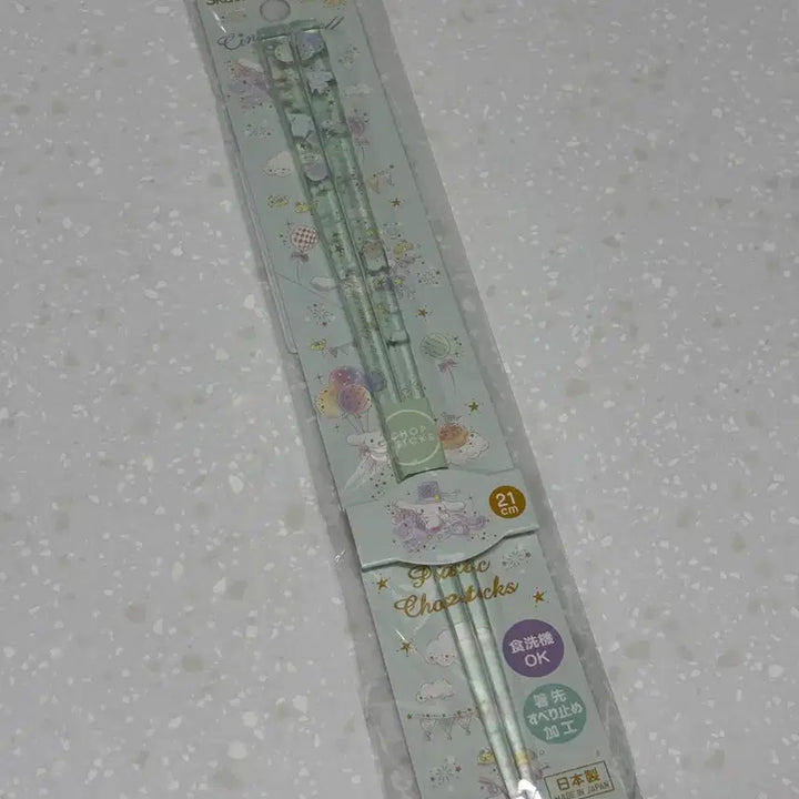 [BUNJANG] Sanrio Cinnamoroll Clear Acrylic Chopsticks / 미개봉현물 산리오 시나모롤 투명젓가락 아크릴 찹스틱