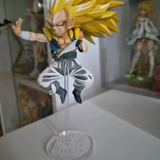 [BUNJANG] Dragon Ball Super: Fusion - Super Saiyan Trunks Repainted Action Figure / 드래곤볼 오천크스 리페인트