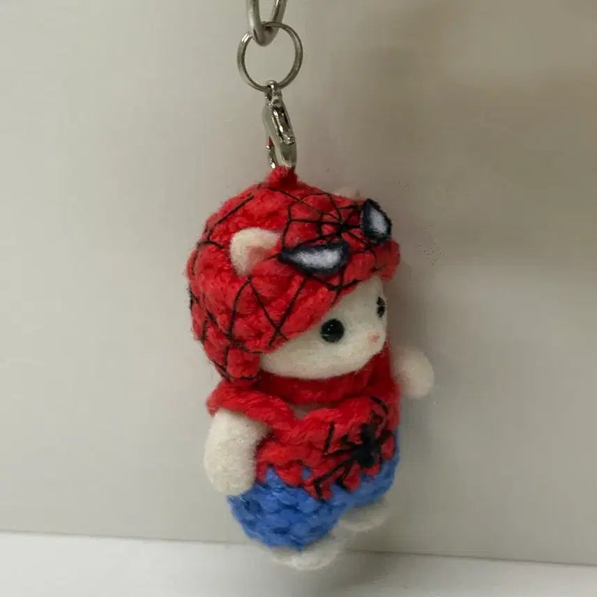 [BUNJANG] Sylvanian Families Cat Spider-Man Costume Keychain / 스파이더맨 실바니안 고양이