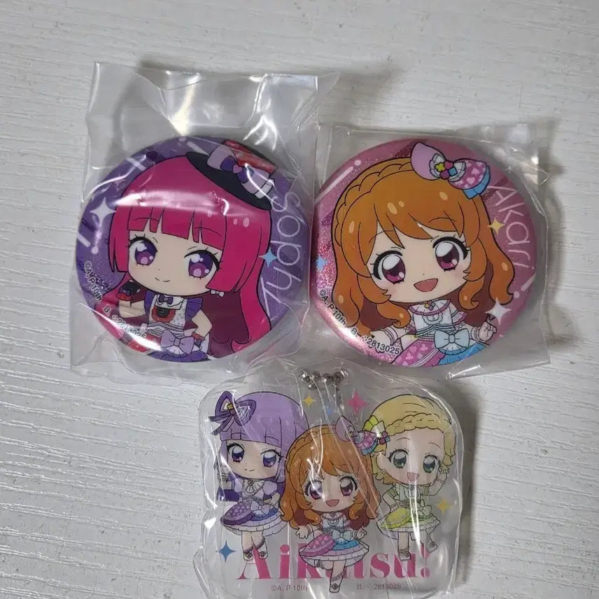 [BUNJANG] Aikatsu! Pripara Gacha Can Badge Keyring - Akari, Sophie, Luminous (Sealed) / 미개봉) 아이카츠 프리파라 스타파라 카츠파라 가챠 캔뱃지 키링 아카리 소피 루미너스
