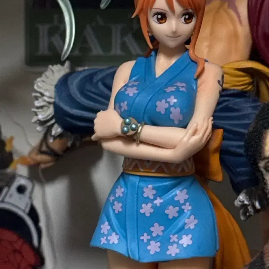 [BUNJANG] One Piece Nami Figure / 원피스 나미 피규어