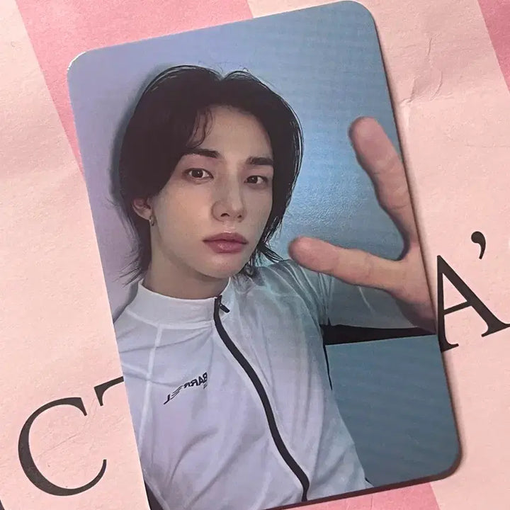 [BUNJANG] Stray Kids Hyunjin D-Muzium Lucky Draw Photocard / 디마뮤 특전 현진