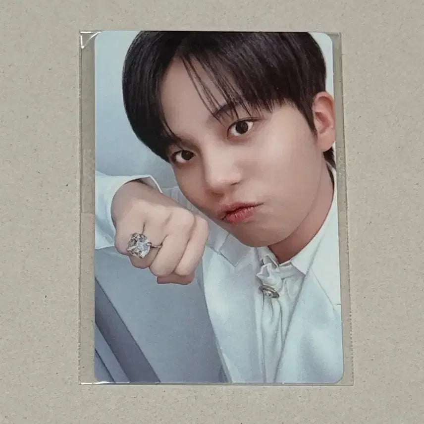 [BUNJANG] ATEEZ Pop-up Store 50,000 KRW Purchase Benefit Photocard (JONGHO) - Sealed / 미개봉) 애니티즈 팝업 5만원 특전 포카 양도(종호)