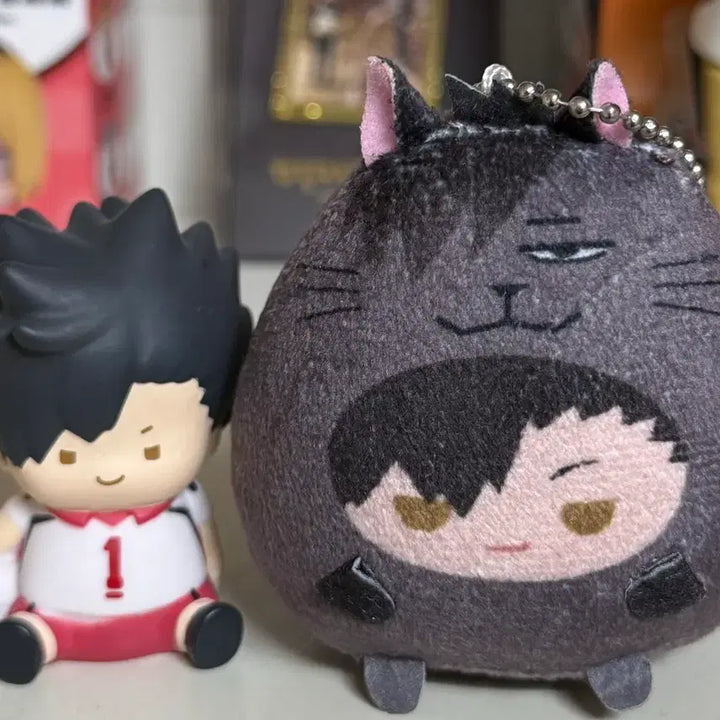 [BUNJANG] Haikyuu!! Kuroo Chibi Chibi Figure + Kuroo Cat Plush / 하이큐 쿠로오 챠비챠비 피규어+쿠로오 테노린즈 인형