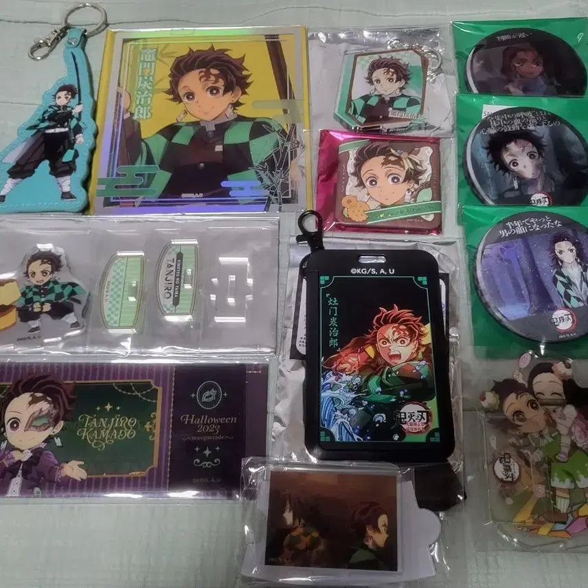 [BUNJANG] Demon Slayer Tanjiro Lenticular Badge Set, Valentine&