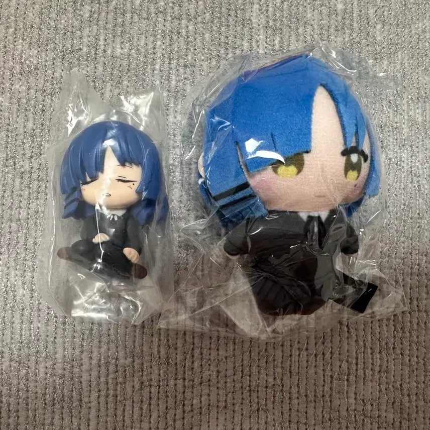 [BUNJANG] Bocchi the Rock! Yamada Ryo Shoulder Cushion &amp; Kapuko Friends Plush Bundle / 봇치더록 (봇치더락) 야마다 료 어깨쿵,카푸코프렌즈 인형 일괄 판매