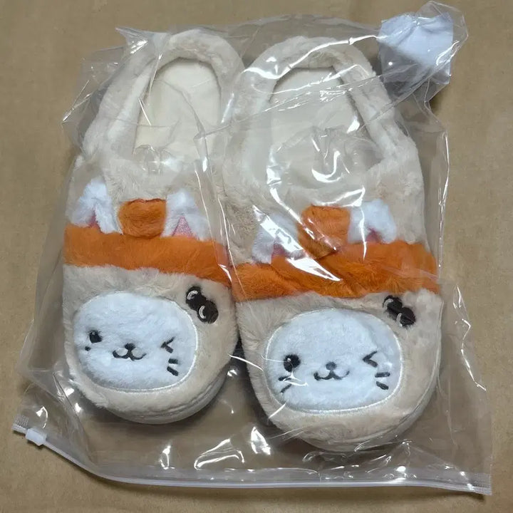 [BUNJANG] NCT WISH Yushi Bubble Cat Room Shoes Sealed / 엔시티위시 NCT WISH 유우시 버블냥 룸슈즈 미개봉 양도