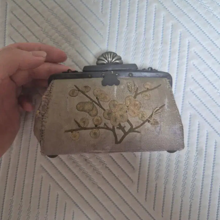 [BUNJANG] Japanese Colonial Era Coin Pouch / 일제시대때 씆던 동전지갑