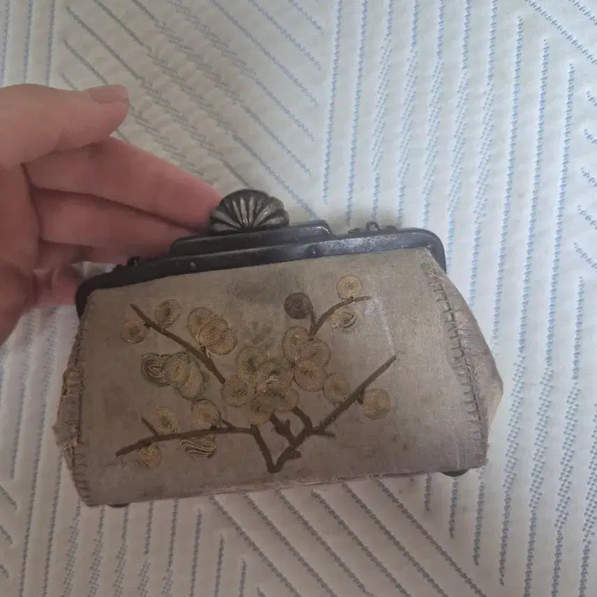 [BUNJANG] Japanese Colonial Era Coin Pouch / 일제시대때 씆던 동전지갑