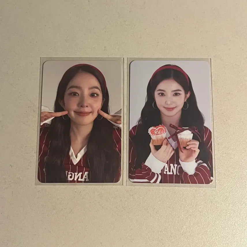 [BUNJANG] Red Velvet Irene Reveluv Membership Kit Photocard Bundle Set / 레드벨벳 아이린 레베럽 러비 멤버쉽 멤버십 키트 포카 양도 reveluv membership kit