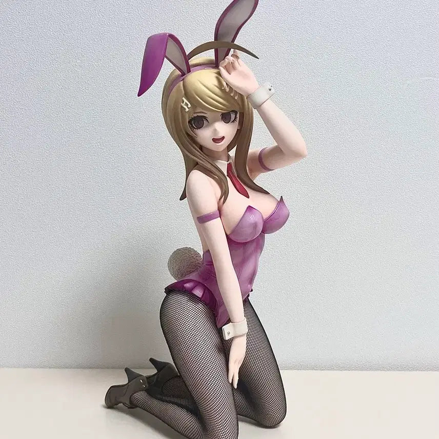 [BUNJANG] Akamatsu Kaede Bunny Girl 1/4 Scale Figure / 단간론파 아카마츠 카에데 프링 바니걸 1/4 피규어