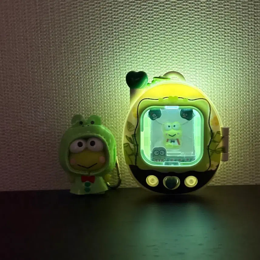 [BUNJANG] Keropi Chibi Tomo Tamagotchi Keychain / 케로피 치비토모,다마고치 키링