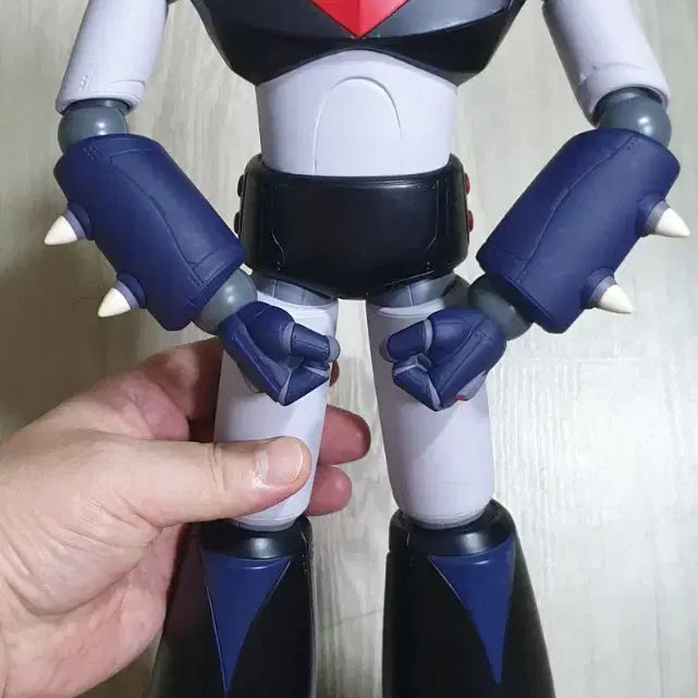 [BUNJANG] Taekwon V 40cm Early Version Figure / 40CM 태권브이 초창기 피규어