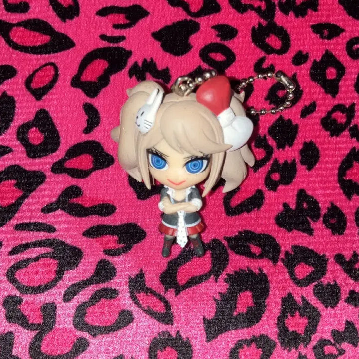 [BUNJANG] Danganronpa Junko Enoshima Keychain / 단간론파 에노시마 쥰코 키링