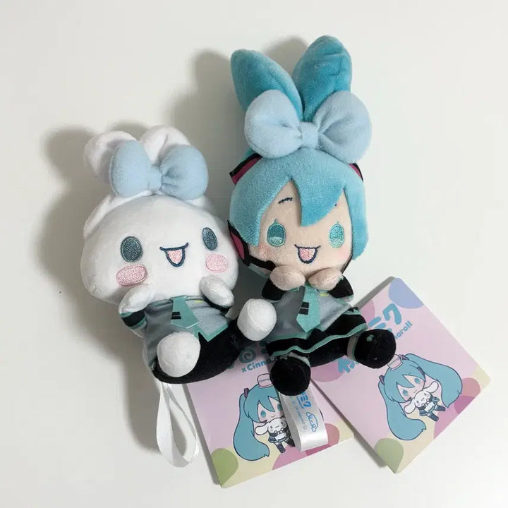 [BUNJANG] Sega Cinnamoroll x Hatsune Miku Collaboration Prize Plush Bundle Set / [일괄] 세가 시나모롤 하츠네 미쿠 콜라보 프라이즈 누이