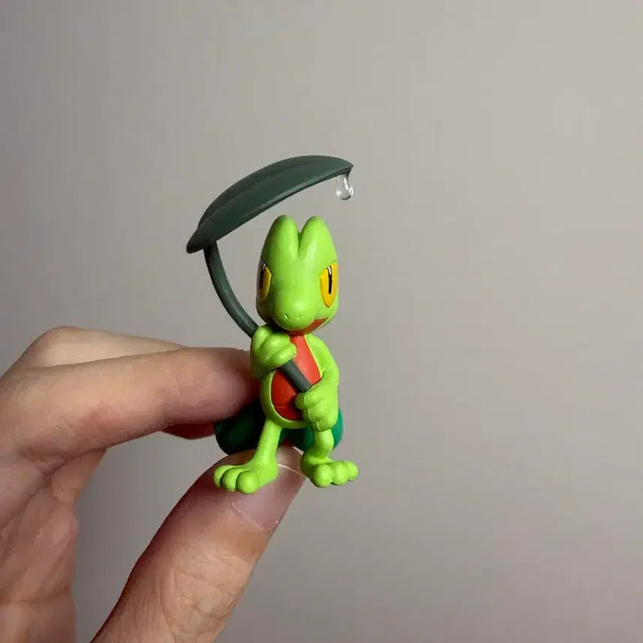 [BUNJANG] Pokemon Center "Bustling Rain Avoidance" Treecko Gacha Figure / 포켓몬스터 부슬부슬 비 피하기 나무지기 가챠