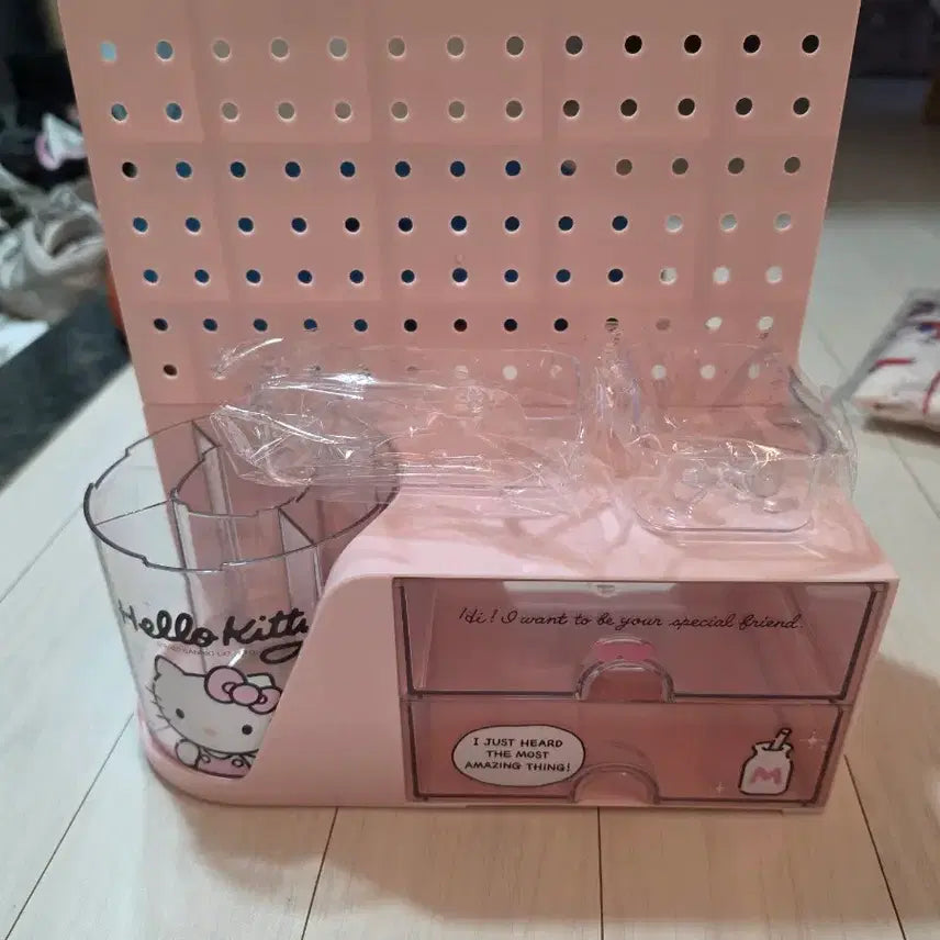 [BUNJANG] Hello Kitty Perforated Storage Box with Drawer / 키티 타공 정리 수납함 산리오 서랍 핑크 헬로키티