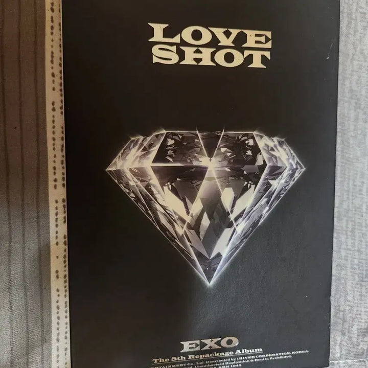 [BUNJANG] EXO Love Shot 5th Full Album / EXO LOVE SHOT 5집 정규 앨범