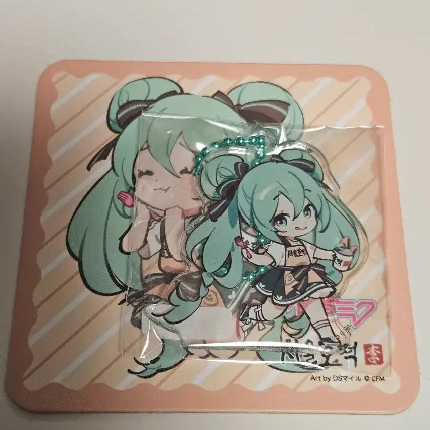 [BUNJANG] Hatsune Miku Seoul Hotteok Collaboration Acrylic Keychain &amp; Coaster Set / 하츠네 미쿠 서울호떡 아크릴 키링, 코스터