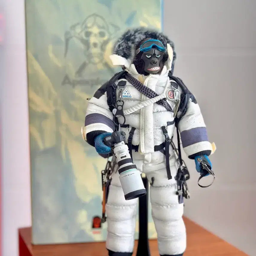 [BUNJANG] Apexplores Canon X Winson Milk Limited Edition Designer Figure / 디자인 피규어 - Apexplores Canon X Winson 밀크 한정판