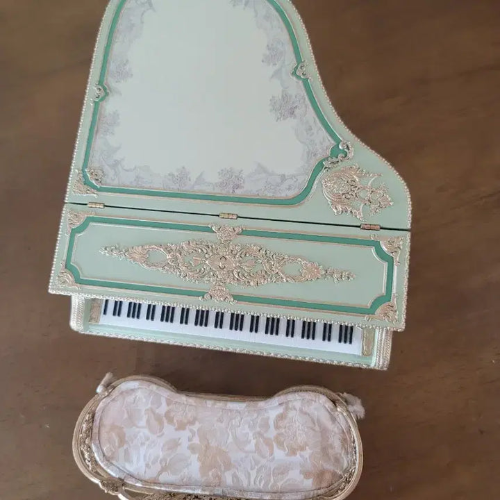 [BUNJANG] Genmu Baroque Style Grand Piano 1/12 Scale Dollhouse Accessory Set / 젠무 바로크 스타일 그랜드피아노 1/12스케일