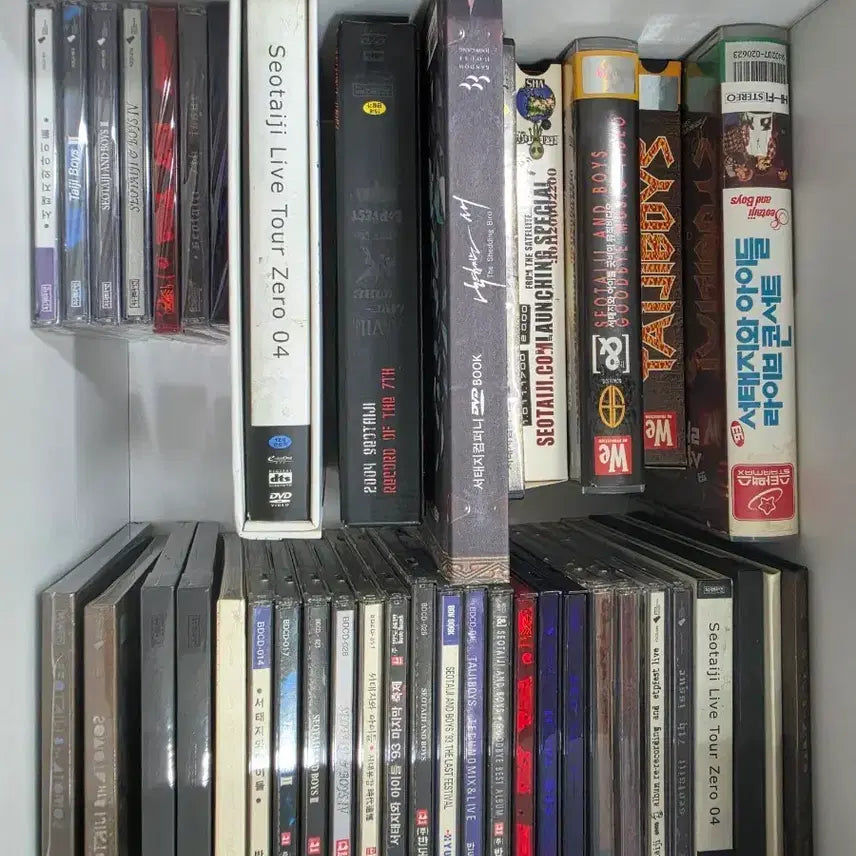 [BUNJANG] Seo Taiji and Boys Seo Taiji Solo DVD/CD/VHS Set / 서태지와 아이들 서태지 솔로 DVD / CD / VHS 세트
