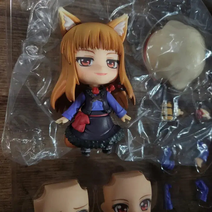 [BUNJANG] Spice and Wolf Holo Nendoroid / 늑대와 향신료 호로 넨도로이드