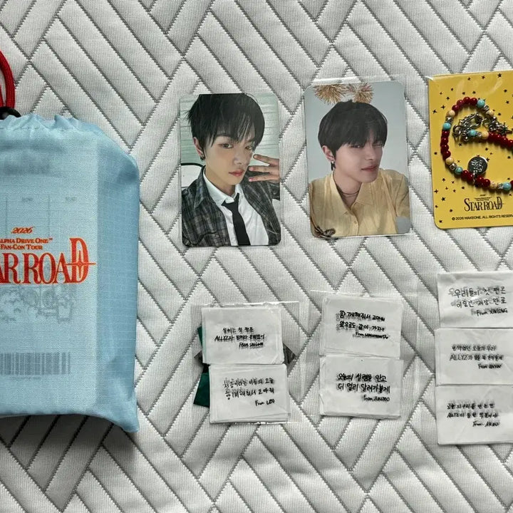 [BUNJANG] Alpha Drive One Fan Concert 1st Day Rio Photocard &amp; Bracelet Bundle Set / 알파드라이브원 팬콘서트 첫콘 리오 포카 + 팔찌 굿즈 리오ver