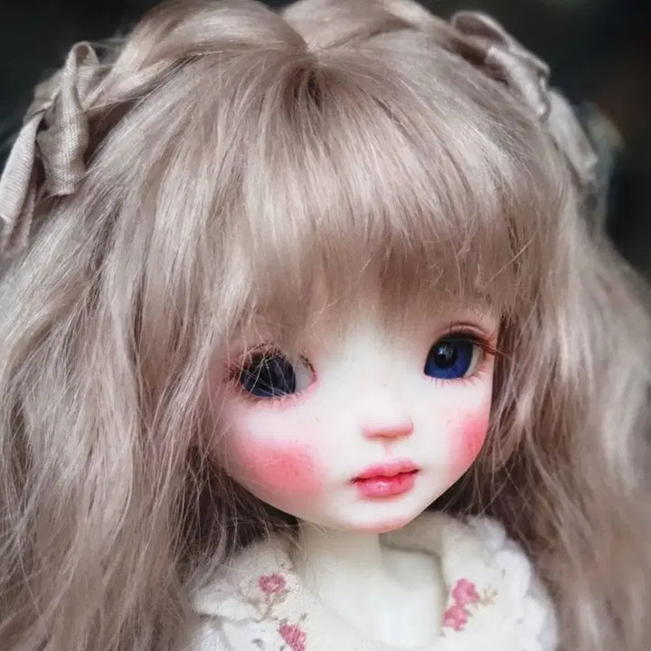 [BUNJANG] Overseas Artist Ball Jointed Doll (BJD) - Girl / 구체관절인형