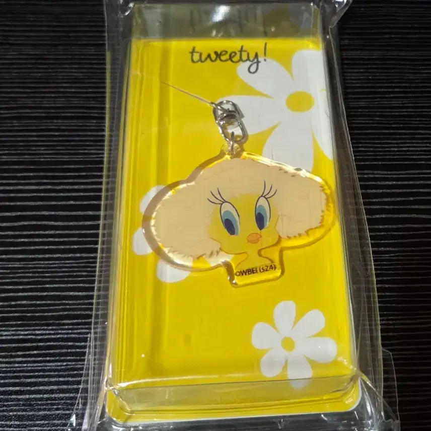 [BUNJANG] IU IU CON Tweety Keychain / 아이유 헐콘 트위티 키링