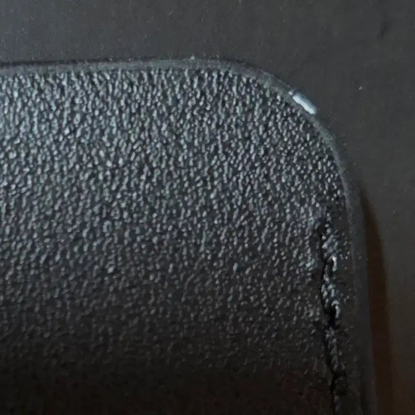 [BUNJANG] IU Holcon MagSafe Card Wallet (Excluding Photocard) / 아이유 헐콘 맥세이프 카드지갑 포카제외