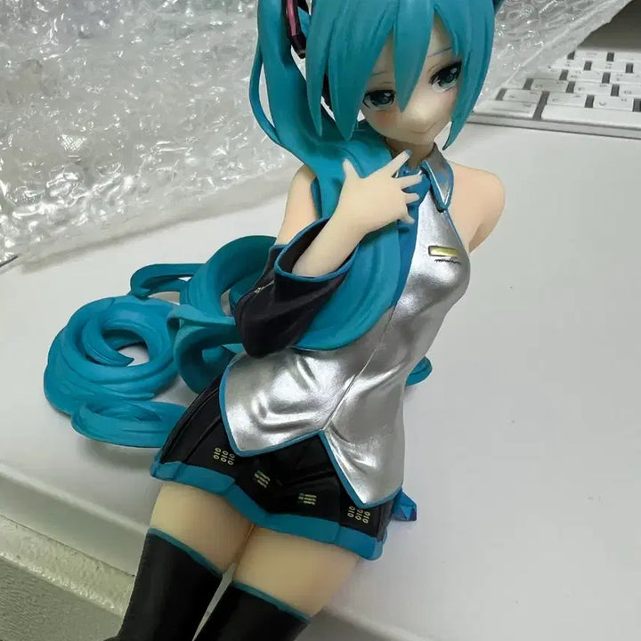 [BUNJANG] Vocaloid Hatsune Miku Original Noodle Stopper Figure (Non-Pearl Version) / 미쿠 오리지널 누들스토퍼 무펄버전
