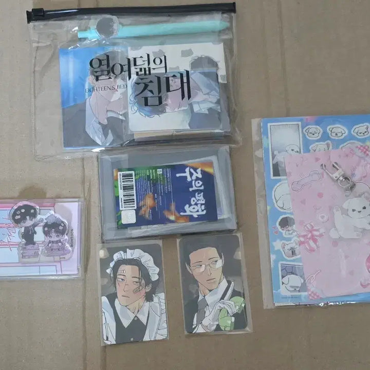 [BUNJANG] Joohoney (JOOHONEY) "The 18th Sleep" Goods Photocard, Acrylic Stand, Sticker, Pouch Set / 주의평화 열침 월구 강건마 모두새상품 주평컬포드림 원가이하