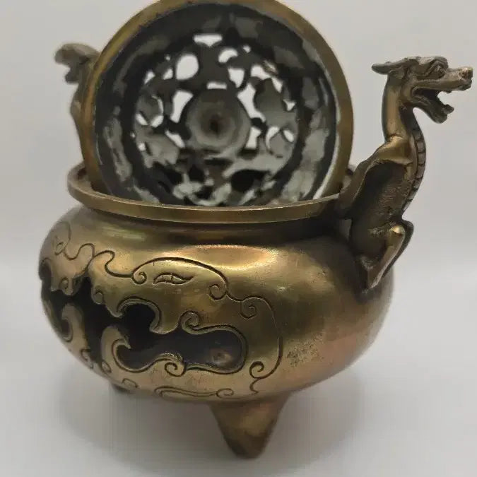 [BUNJANG] Brass Dragon Motif Pierced Incense Burner Antique / 황동 용 문양 투각 향로 골동품