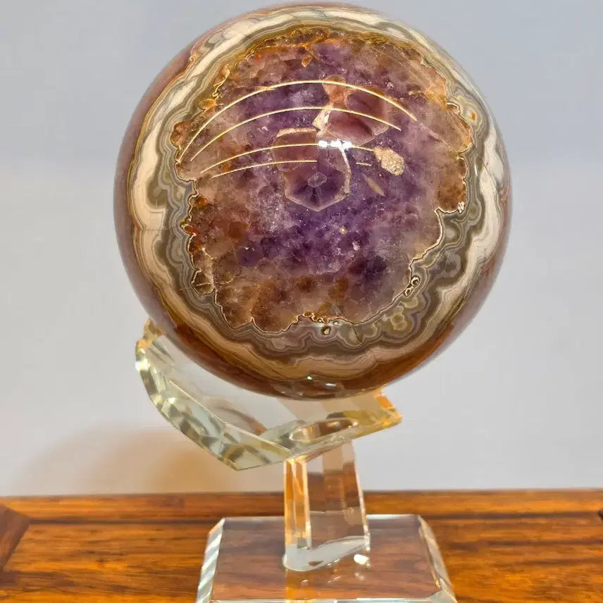 [BUNJANG] Natural Amethyst Sphere Polished Stone Large Mineral Specimen / 26082416 좋은 기운을 내뿜는 영롱한 천연 자수정 구가공석 대작 광물 수석 팝니다